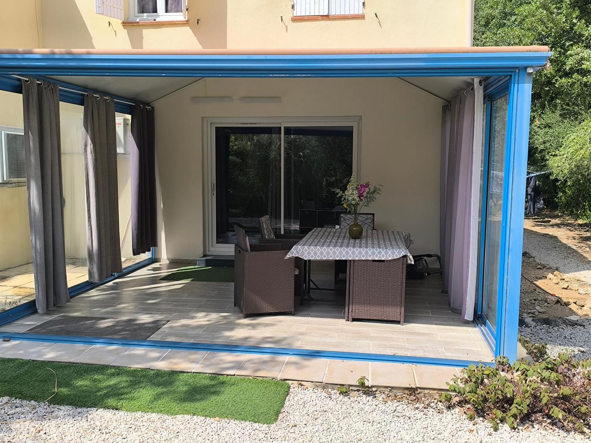 Villa Terre Neuve Signes Eksteriør bilde